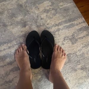 Flip flops